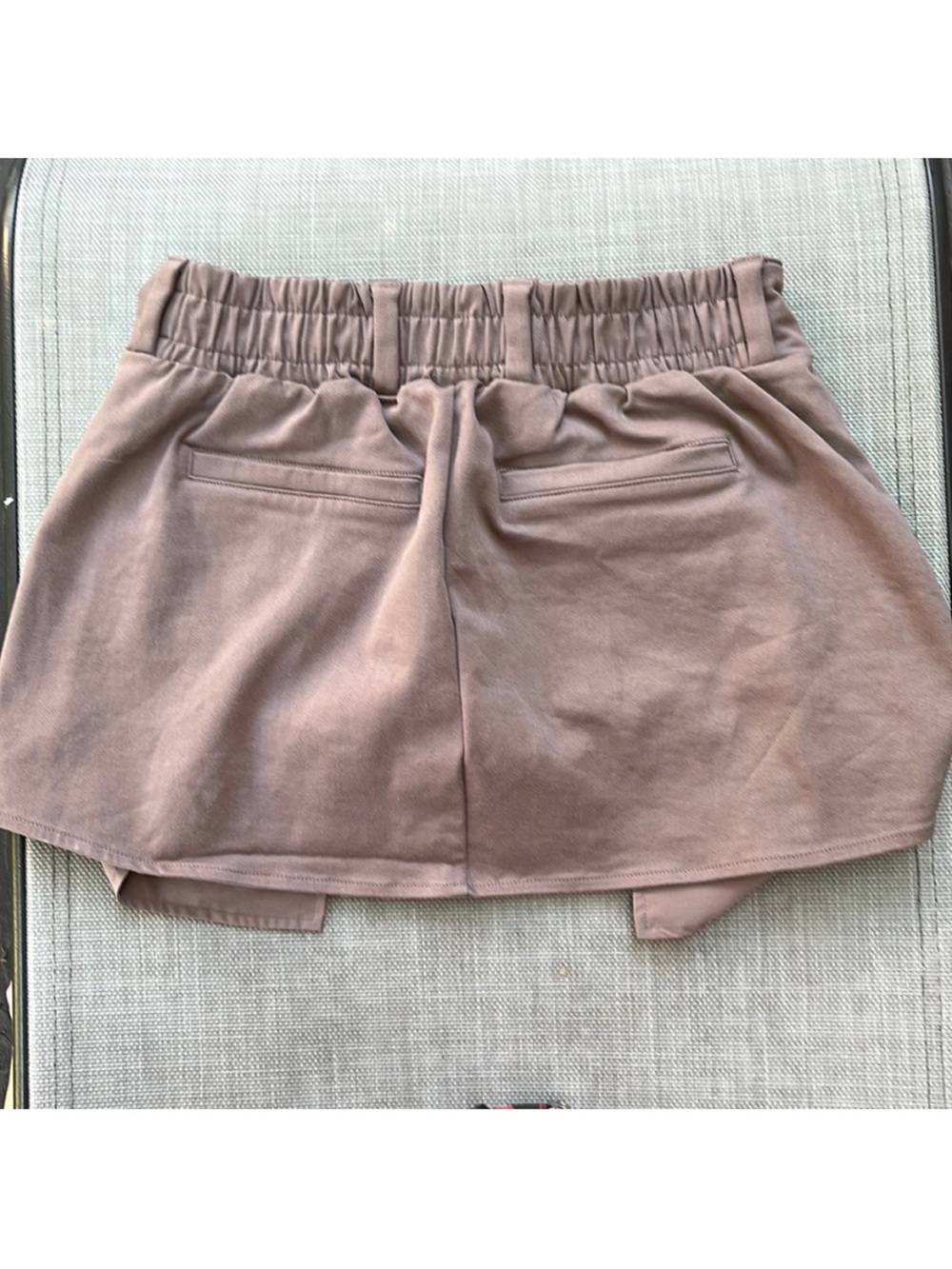 ALO Good Days Mini Skirt Mushroom - Picture 5 of 6